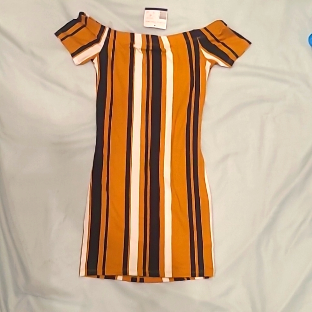 Guess youth dress NWT sz XS [1119]